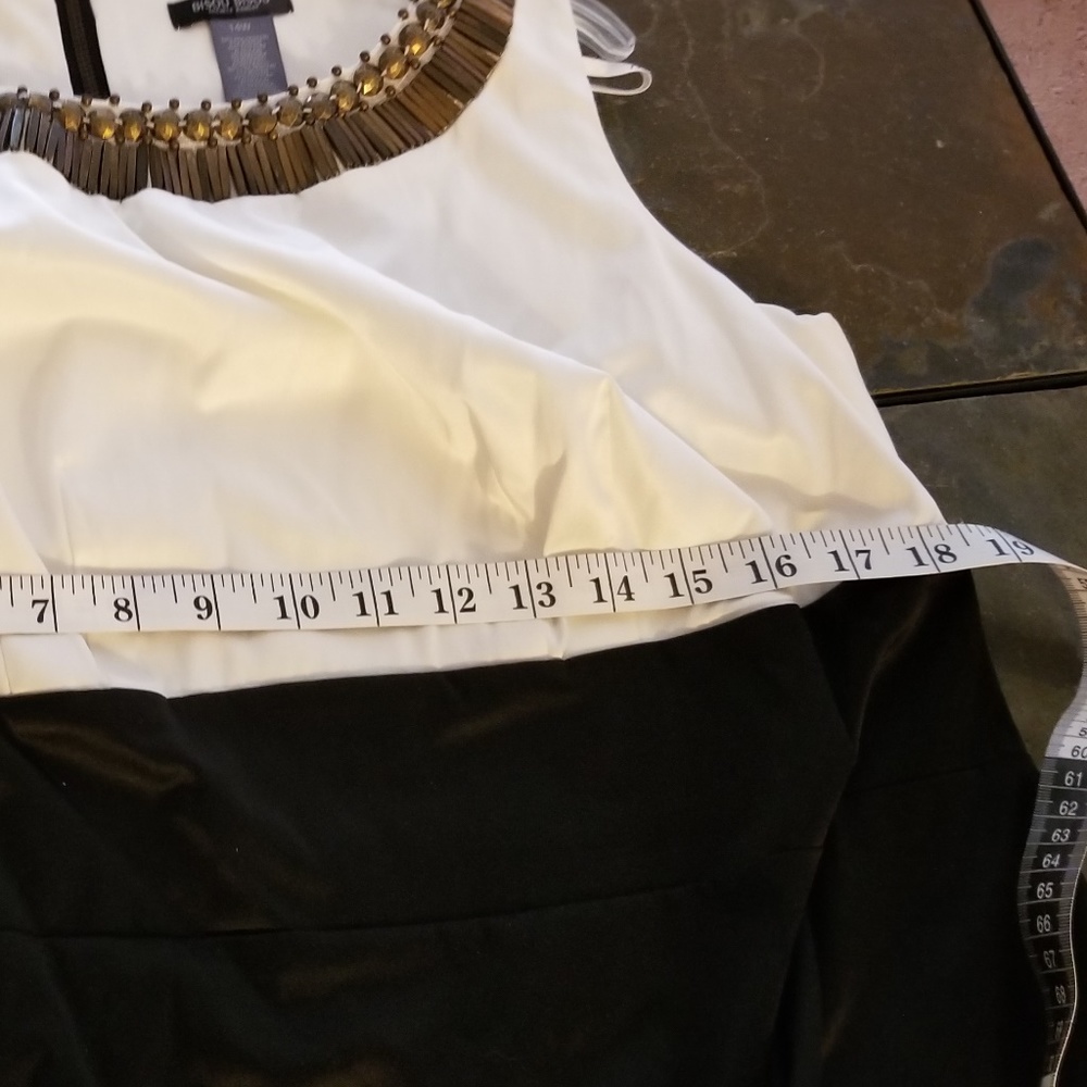 Stunning Black & White Dress with jeweled neckline - Picture 5 of 8